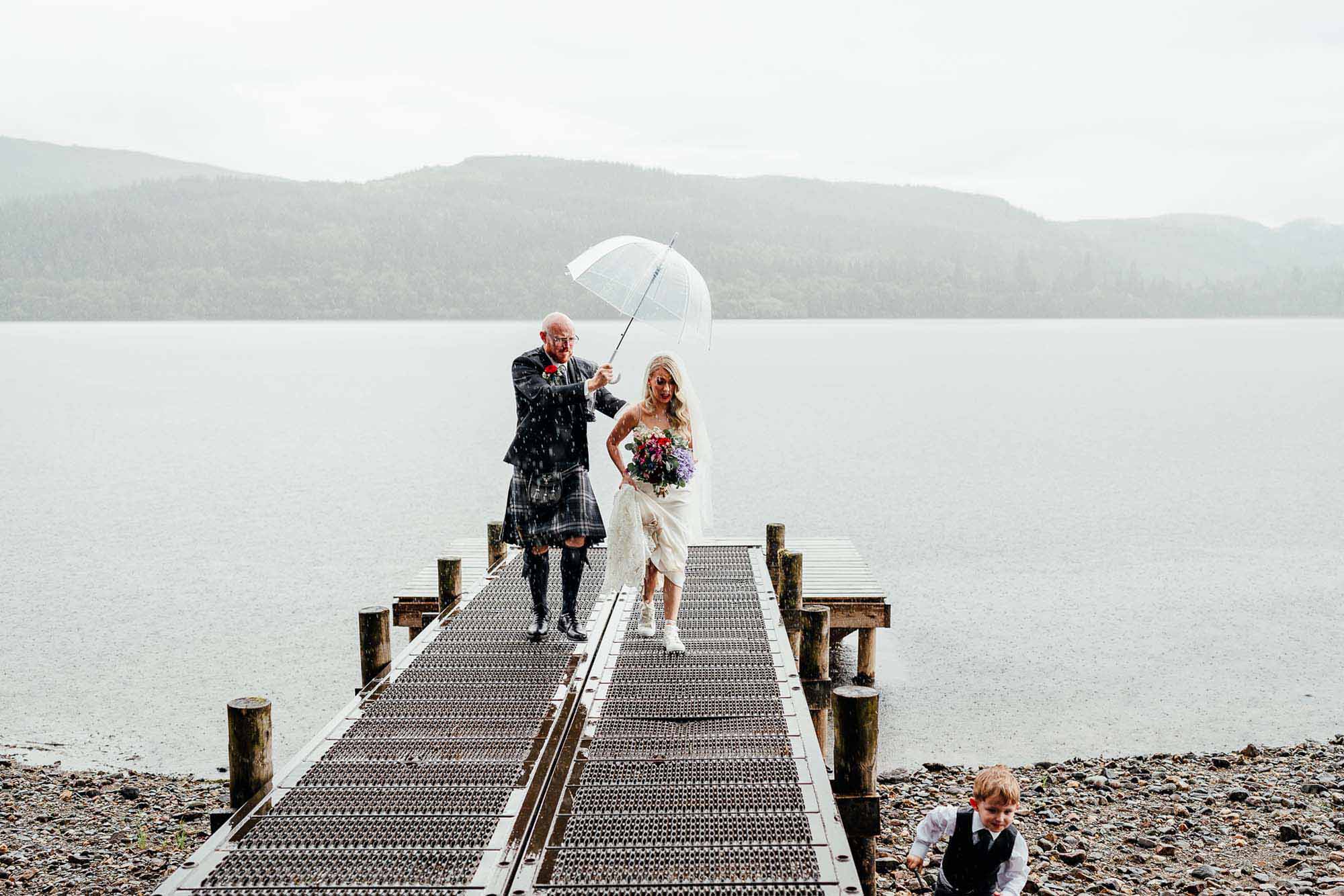 A wedding at Venachar Lochside near Loch Lomond